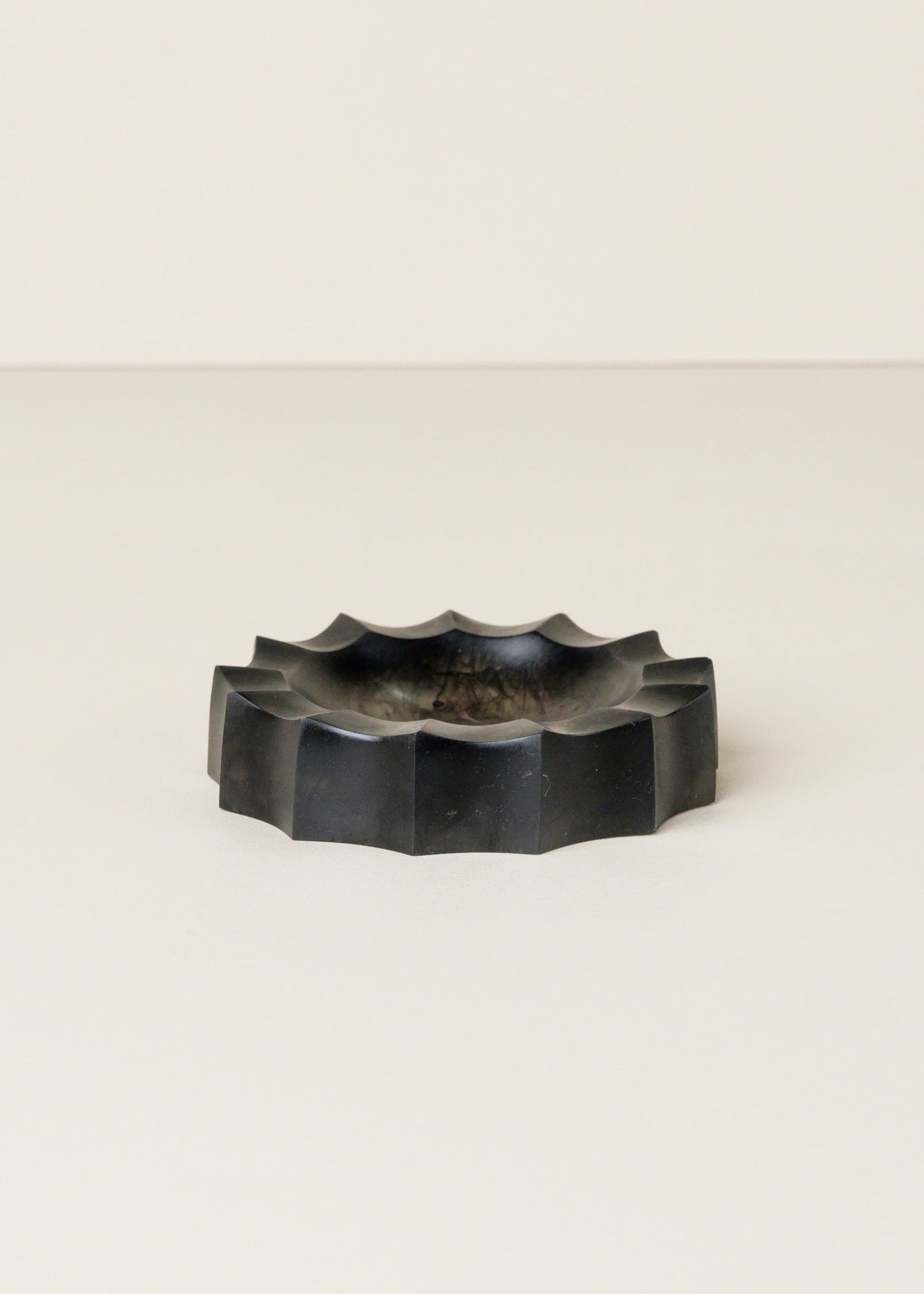 Flow Resin - Sun dish