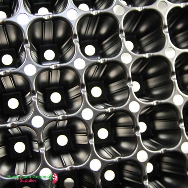 105 cell Thermoformed Plug Tray