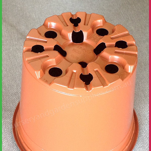 120mm SQUAT Teku Plant Pot T/Cotta
