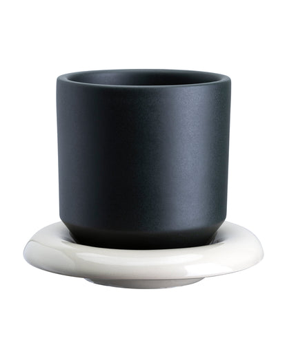 Lily glazed pot