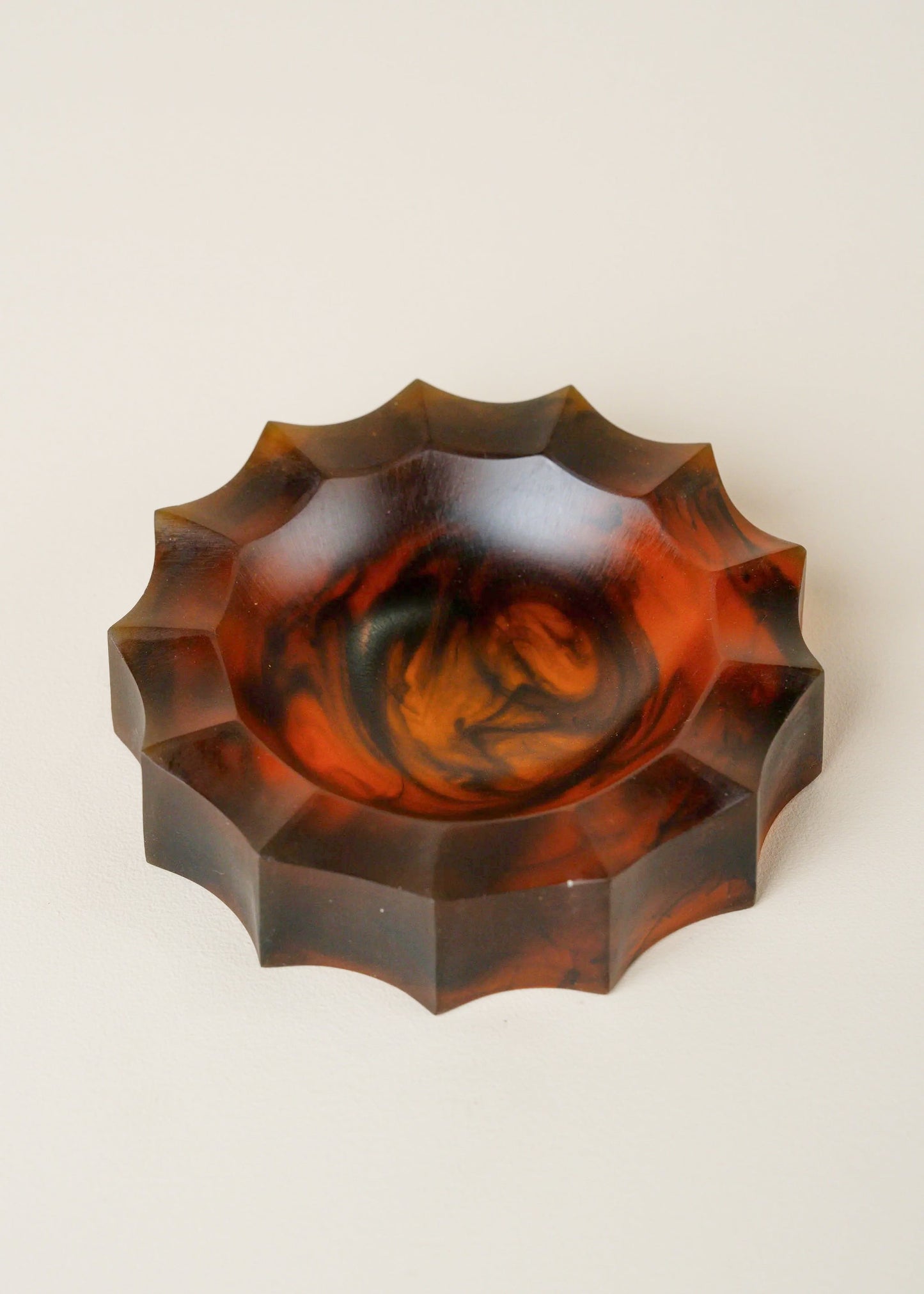Flow Resin - Sun dish