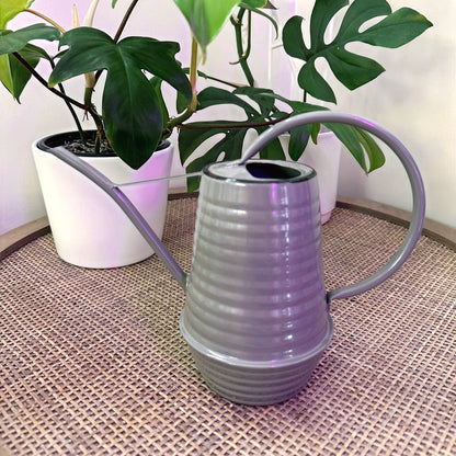 Esscherts watering can Grn Gry Crm (11)_edited.jpg