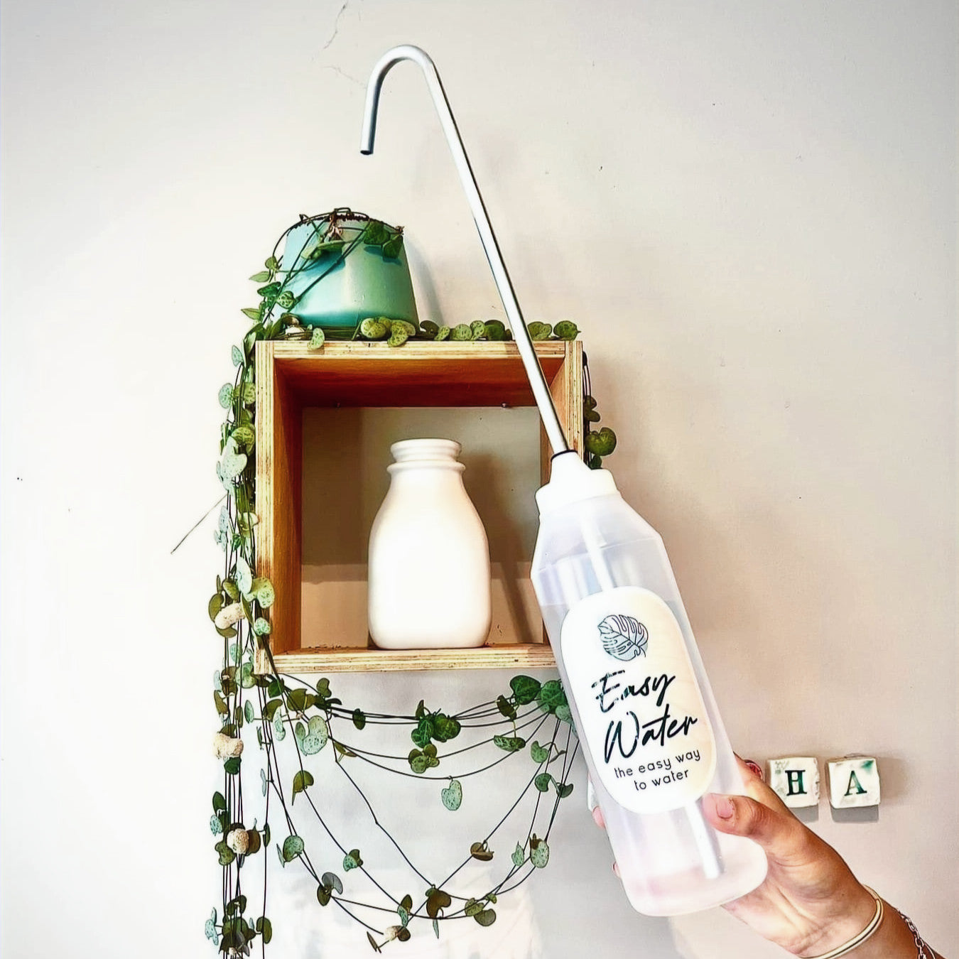 Water Easy Bottle (1)_edited.jpg